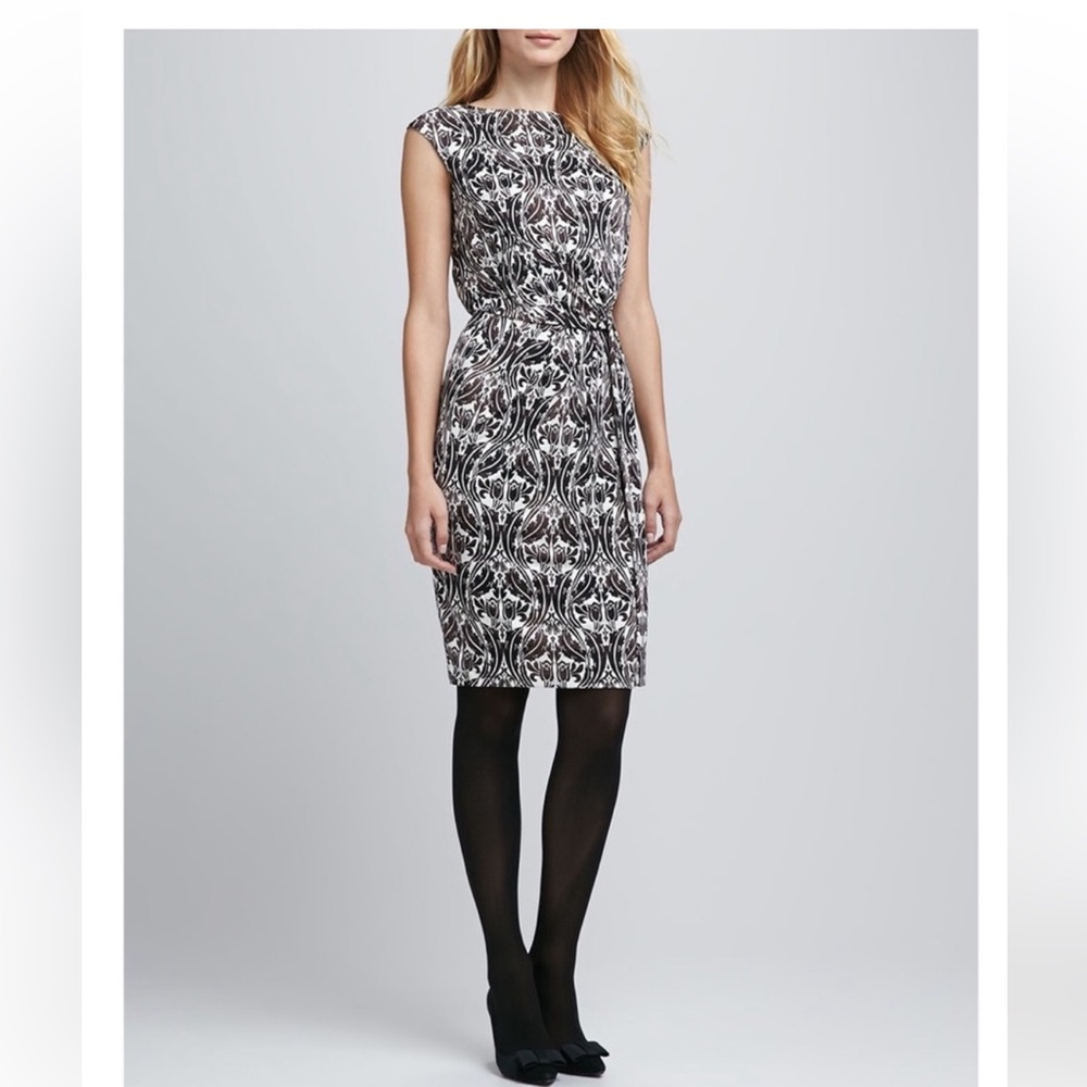 Tory Burch Odila Printed Silk Faux Wrap Dress size Medium M Med